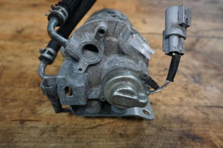 Mitsubishi Asx III 1.8 D 2015 R. Obudowa Filtra Paliwa Fuel Filter Housing - obrazek 2