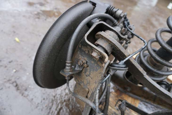 Mitsubihi Asx Belka Zawieszenia Sanki Zwrotnica - obrazek 4