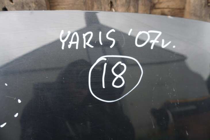 Toyota Yaris II Maska Kołor 209 Wygłuszenie 18 ; 533010D080 - obrazek 2