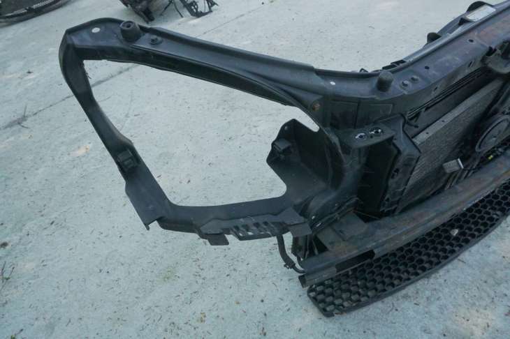 Kia Carens III Pas Przedni Chłodnica 2.0crdi Belka - obrazek 3