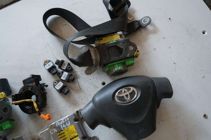 Toyota Auris I Poduszki Powietrzne 89170-02570 - obrazek 4