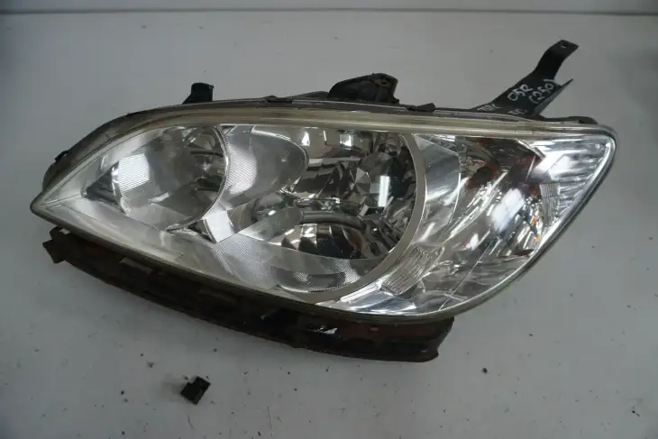 Honda CIVIc VII Sedan 2005r Lampa Lewa Przednia Przód Uk (NR 250)