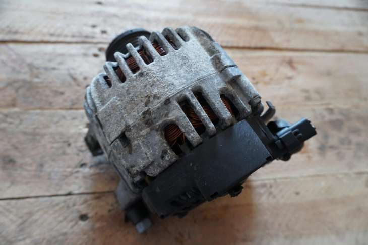Suzuki Sx4 Alternator 31400-69k00 1.6d - obrazek 2