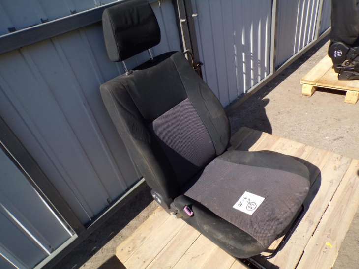 Suzuki Sx4 Fotel Lewy Przedni Nr.39 Uk - obrazek 2