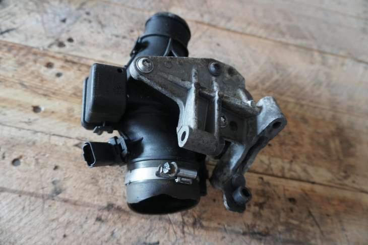 Suzuki Sx4 Przepustnica Delphi 9860030-80 9639469280 - obrazek 5