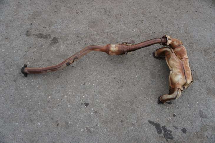 Subaru Forester Sj IV Kolektor Wydechowy Katalizator R014 - obrazek 2