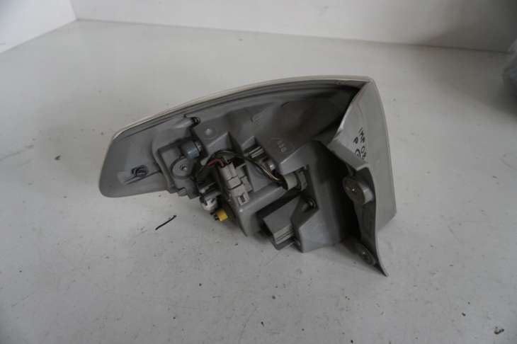 Subaru Impreza Gh Lampa Prawa Tyl Koito 220-20024 - obrazek 2