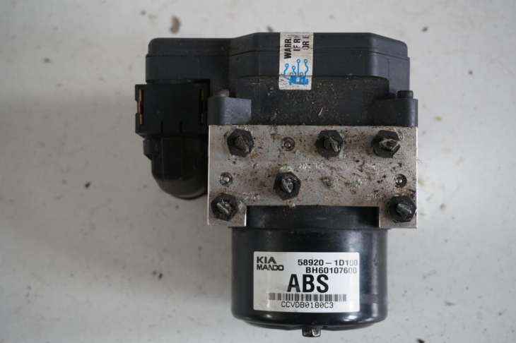 Kia Carens Pompa Sterownik Abs 58920-1d100 - obrazek 3