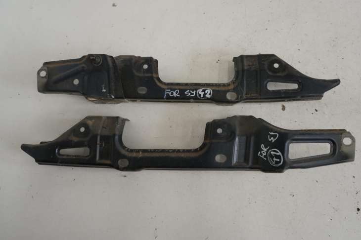 Subaru Forester Sj IV Blachy Mocowanie Błotnika