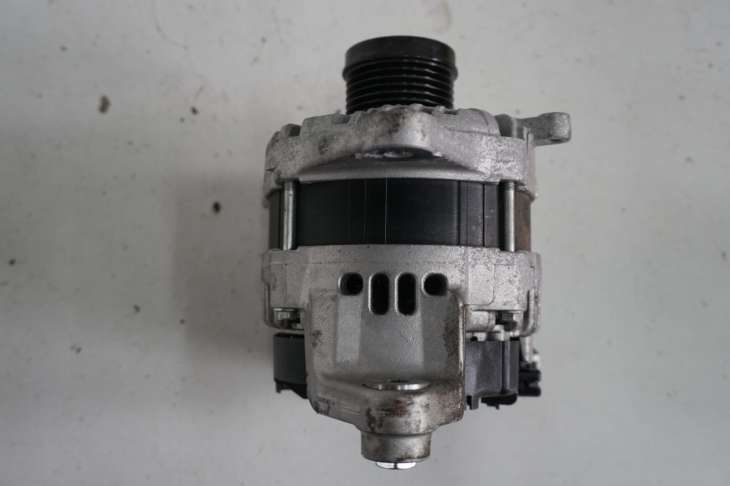 Subaru Levorg Lift 2020r Alternator 23700ab000 14.400km - obrazek 3