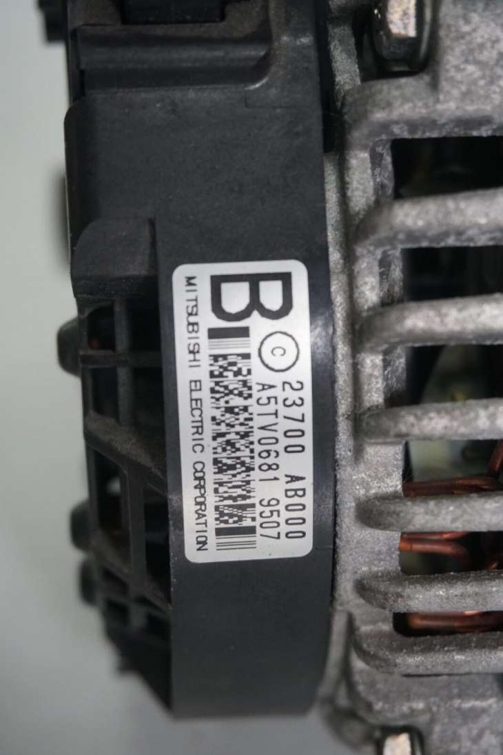Subaru Levorg Lift 2020r Alternator 23700ab000 14.400km - obrazek 6
