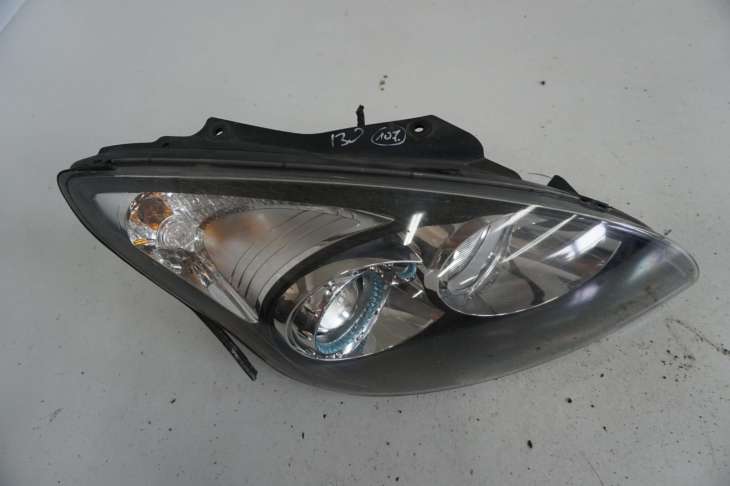 Hyundai I30 Lift 2012r Lampa Prawy Przód Uk 92102-2r010 Numer 107 - obrazek 2