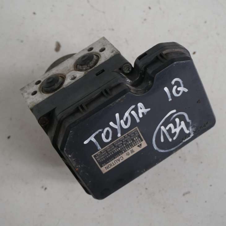 Toyota Iq 2009r 1.0b Pompa Abs 58910-2k960 Numer 134