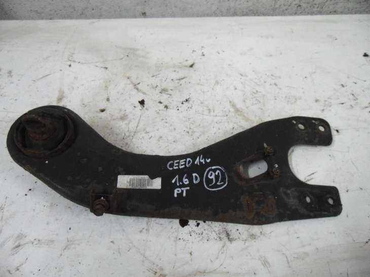 Kia Ceed 2014r Wahacz Wzdłużny Prawy Tył 55280-A6200