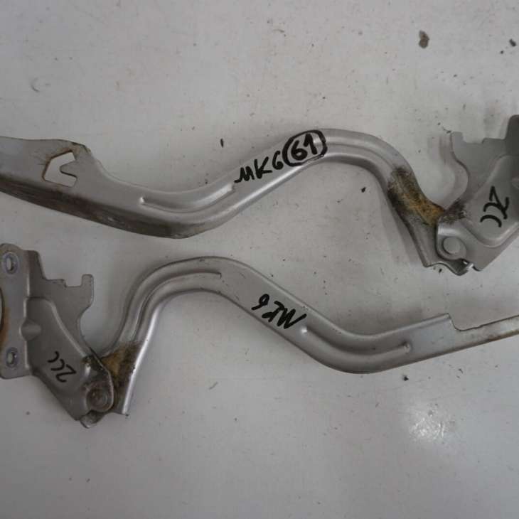 Suzuki Swift Mk6 III Zawiasy Maski Zcc
