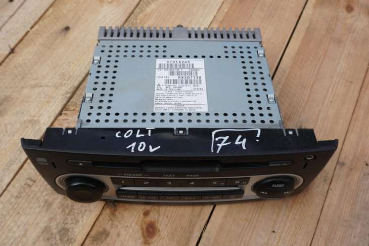 Mitsubishi Colt VI Radioodtwarzacz 8701a239 - obrazek 2