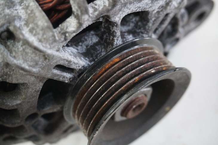 Hyundai I20 2011r 1.6b Alternator 37300-03300 - obrazek 5