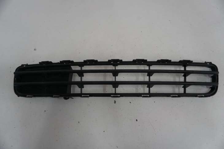 Suzuki Swift Mk6 2009r Atrapa Kratka Grill