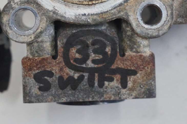 Suzuki Swift Mk6 III Przepustnica Czujnik Stukowy 18137-83e11 136800-1672 - obrazek 2