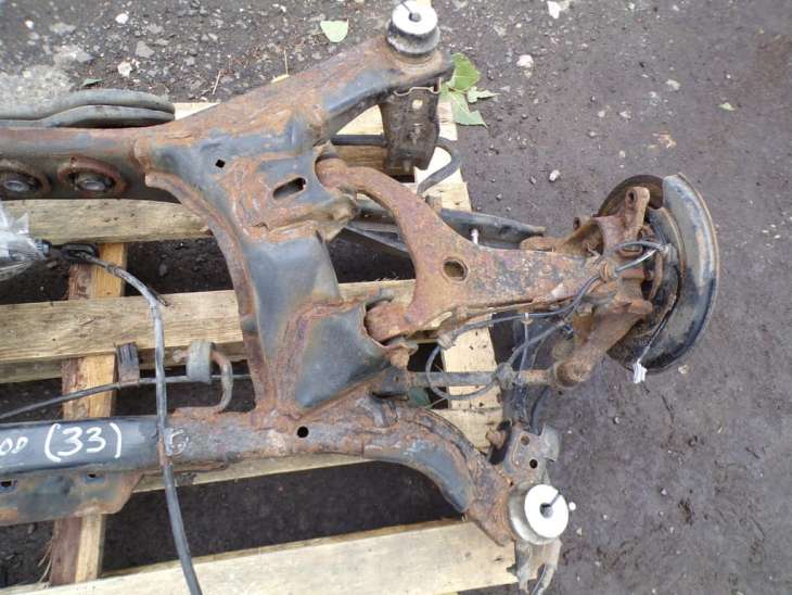 Subaru XV Gp Belka Zawieszenia Tylnego Zwrotnica - obrazek 4