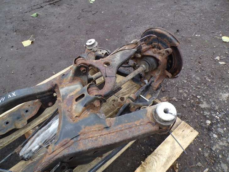 Subaru XV Gp Belka Zawieszenia Tylnego Zwrotnica - obrazek 6