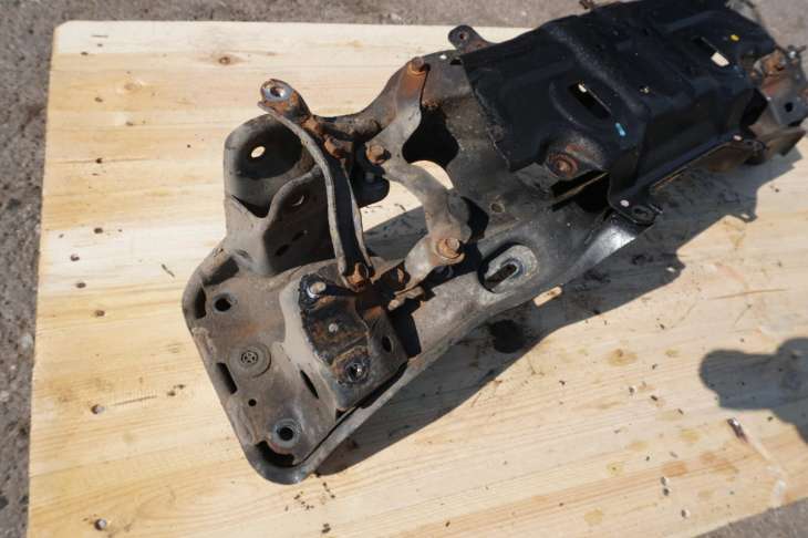 Subaru XV Belka Zawieszenia Przedniego Sanki Silnika 2.0d - obrazek 5