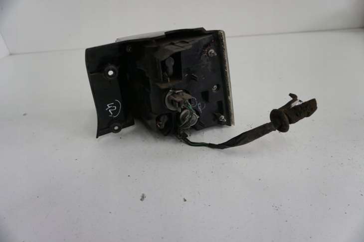 Mitsubishi Outlander II Lampa Lewa Tylna Nr.42 - obrazek 2