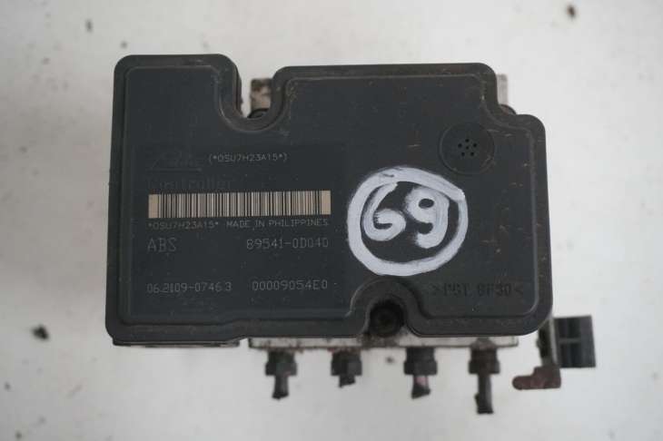 Toyota Yaris II Pompa Abs 06.2109-0746.3 44510-0d031 - obrazek 2