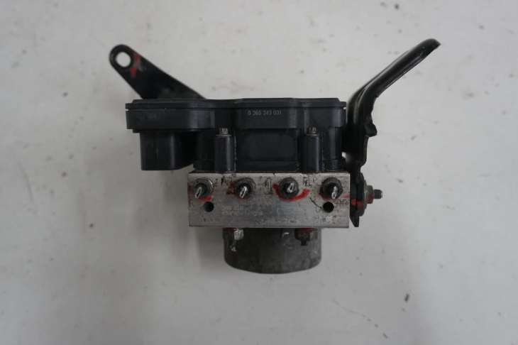 Suzuki Swift Mk7 Pompa Abs 56110-68la2 68la2wd - obrazek 2
