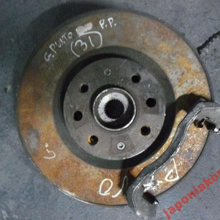 Fiat Punto Evo Zwrotnica Piasta Prawy Przód