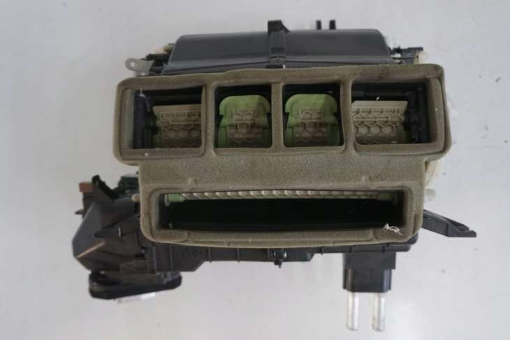 Subaru XV Nagrzewnica 72110fj250 72210fj030 - obrazek 9