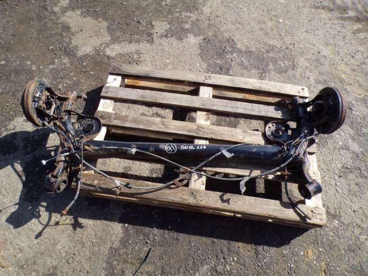Suzuki Swift Mk7 Belka Zawieszenia Tylnego Abs PIASTA 46500-68L01; 43402-68L00