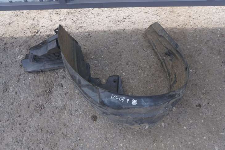 Subaru Legacy IV Lift Nadkole Prawe Przednie 59110ag00