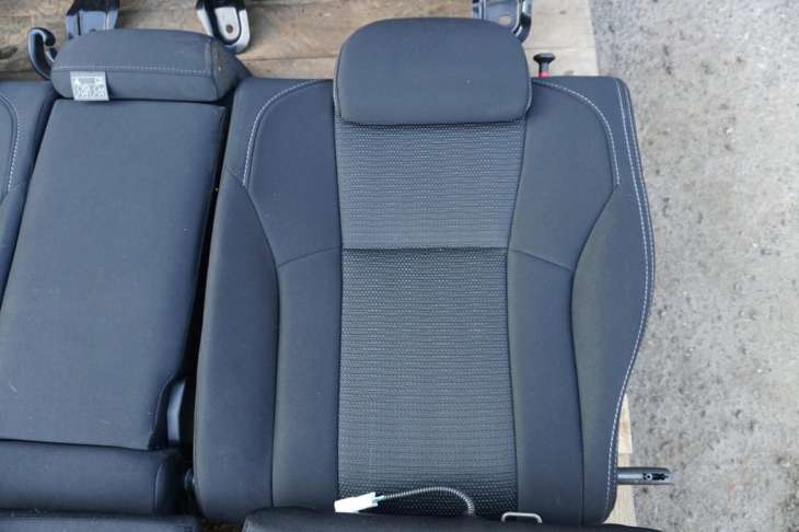 Subaru Impreza V Liftback Gt Fotele Kanapa Uk 2016r-2023R - obrazek 5