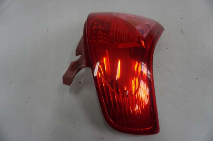 Suzuki Swift Mk6 III Lift Lampa Lewa Tylna Oem 35670-72K00 - obrazek 3