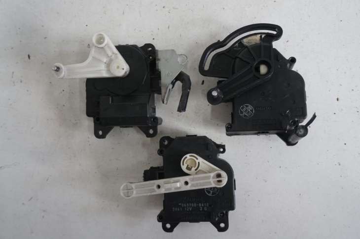Toyota PreVIa Silniczek Nagrzewnicy 063700-8270 063700-8410 - obrazek 5