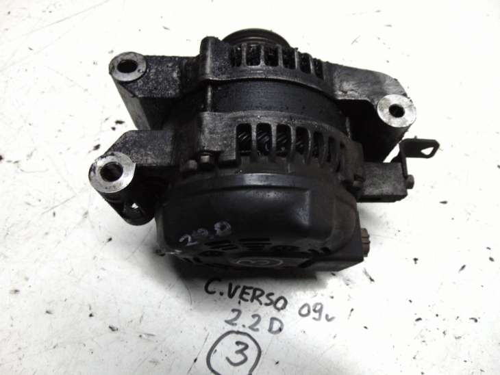Toyota Corolla Verso 2009r 2.2d Alternator 104210-4521 - obrazek 3