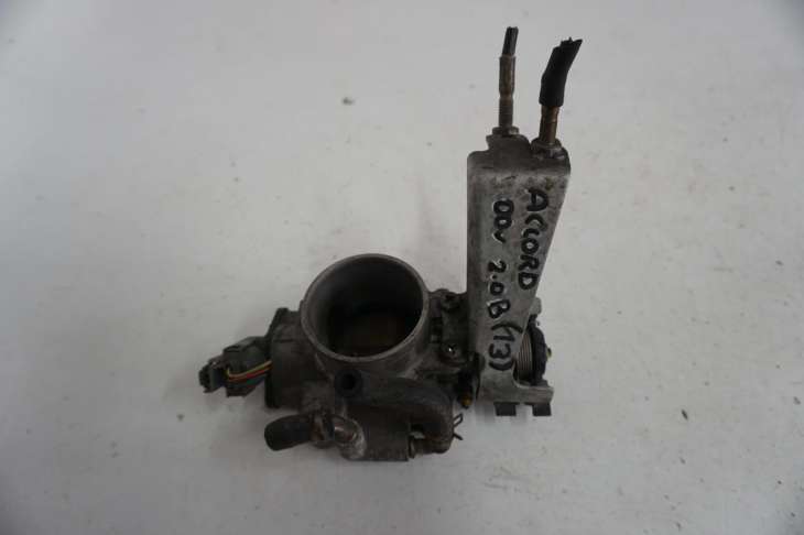 Honda Accord VI Przepustnica Czujnik 136800-05212