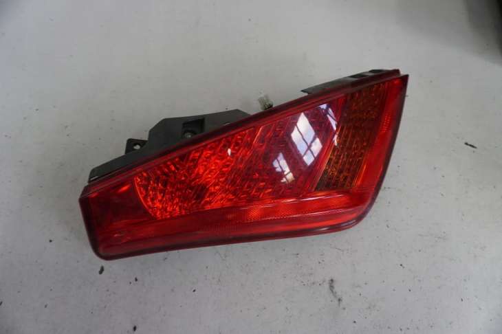 Nissan Murano Z50 Lampa Tylna Lewa Koito 220-63779 - obrazek 2