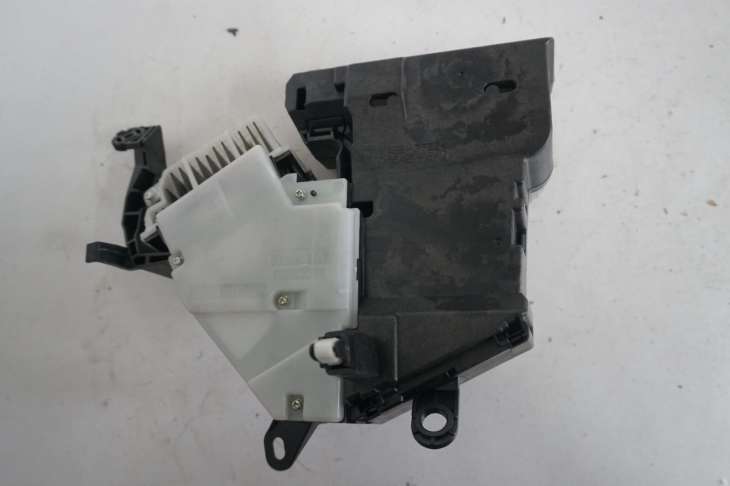 Toyota Prius III Head Up 83108-47010 Uk - obrazek 4