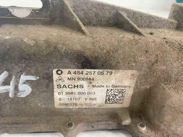 Mitsubishi Colt VI Cz Wysprzęglik Elektryczny A4542570579 Mn900584 - obrazek 2