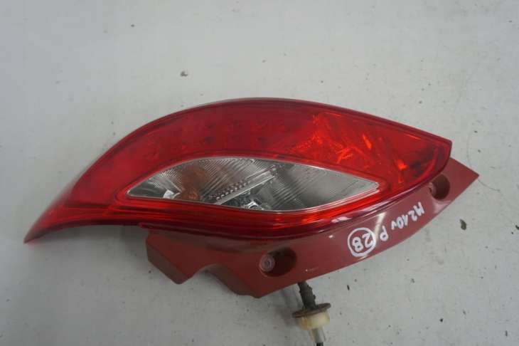Mazda 2 II De 2008r Lampa Prawa Tylna - obrazek 3