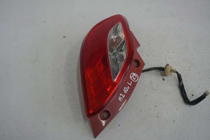 Mazda 2 II De 2008r Lampa Lewa Tylna - obrazek 2