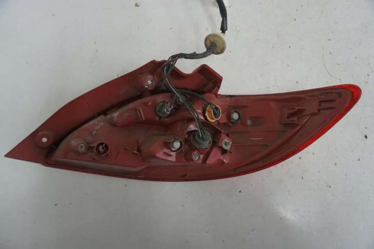 Mazda 2 II De 2008r Lampa Lewa Tylna - obrazek 5