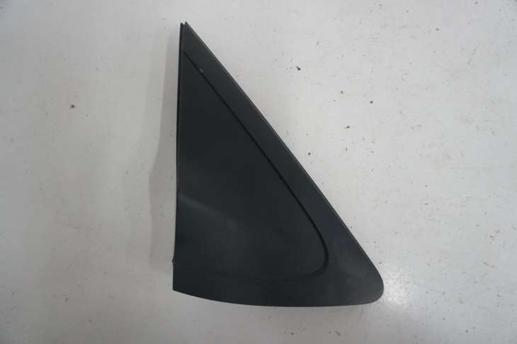 Mazda 2 Listwa Nakładka Na Błotnik Przedni Prawa D65169155