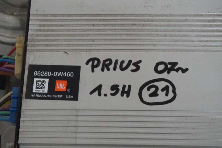 Toyota Prius II Wzmacniacz 86280-0w460 - obrazek 2
