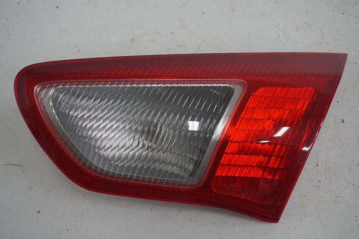 Mitsubishi Lancer IX Lampa Prawy Tył