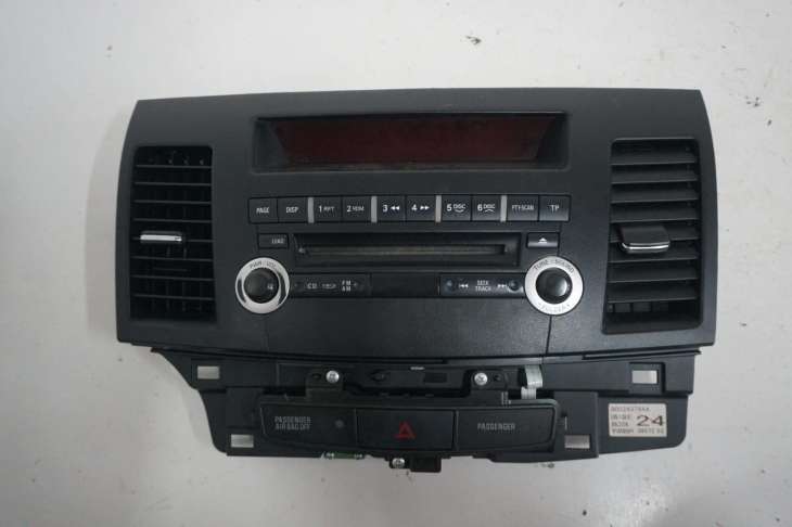 Mitsubishi Lancer Radioodtwarzacz Cd/Mp3 8002a378xa