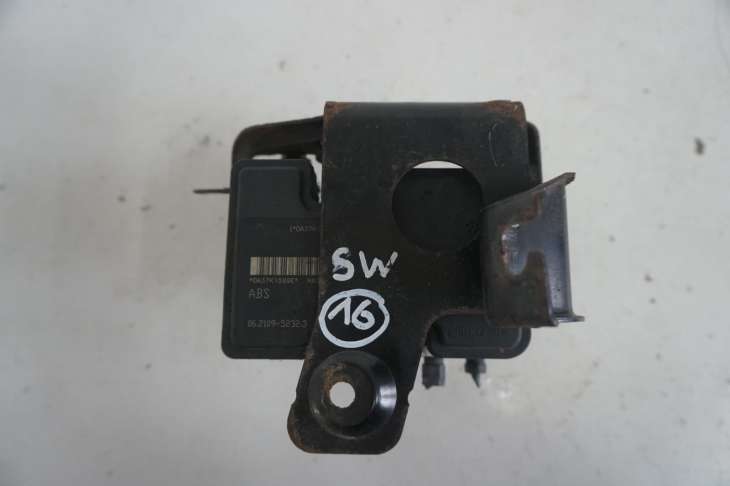 Suzuki Swift Mk6 III Pompa Sterownik Abs 73k1 06.2102-1039.4 Nr16