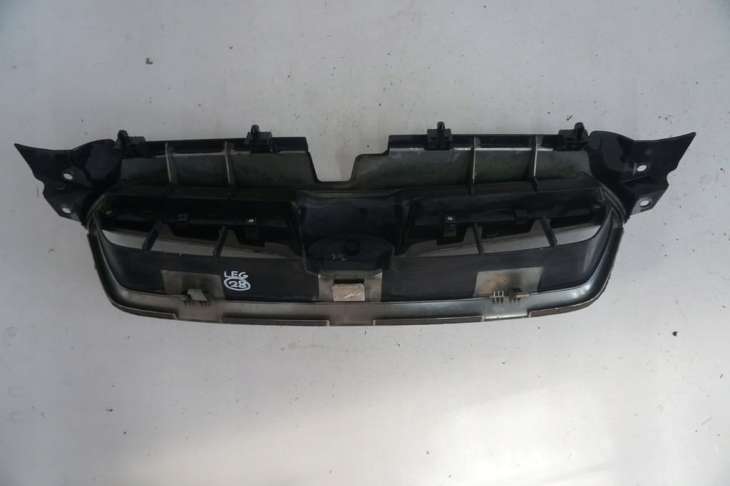 Subaru Legacy IV H6 Atrapa Grill Chrom Nr.28 - obrazek 3